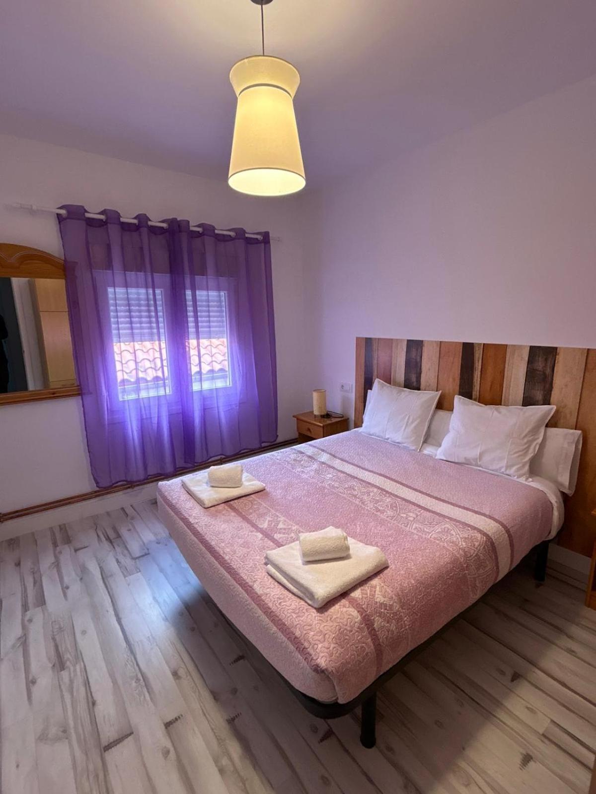 Apartamentos El Conde Santo Domingo De La Calzada Bagian luar foto