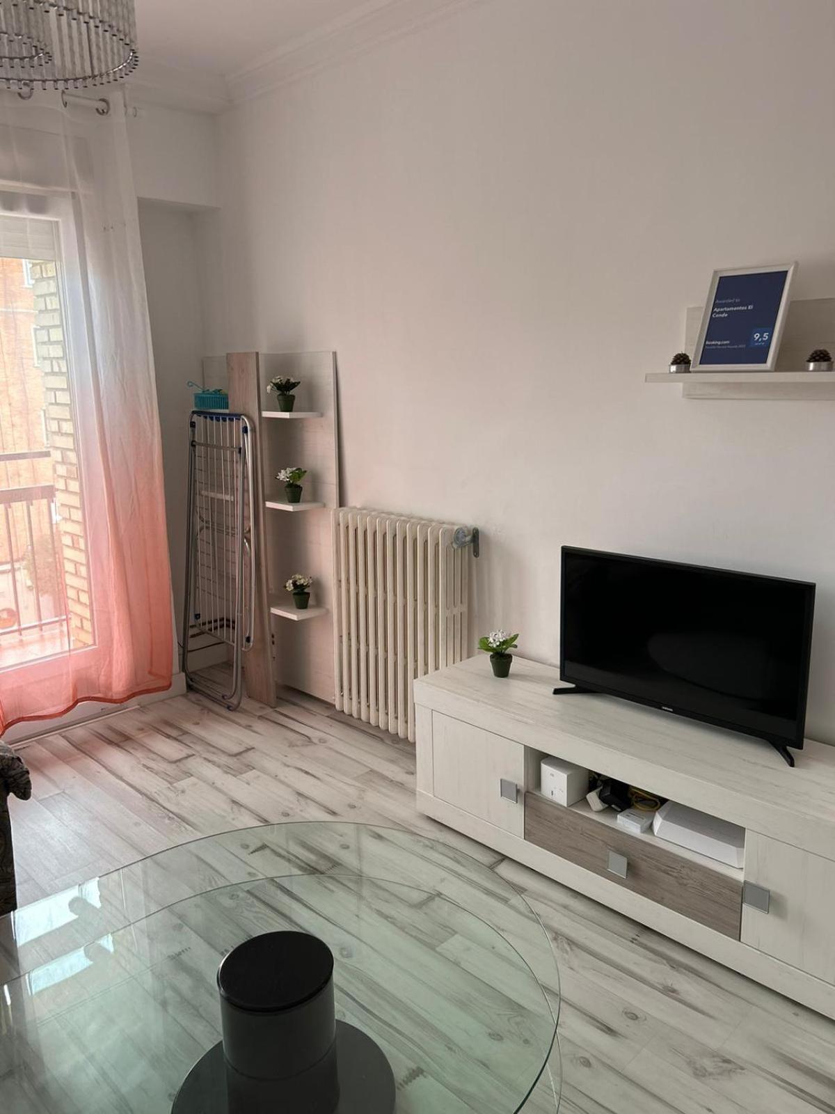 Apartamentos El Conde Santo Domingo De La Calzada Bagian luar foto